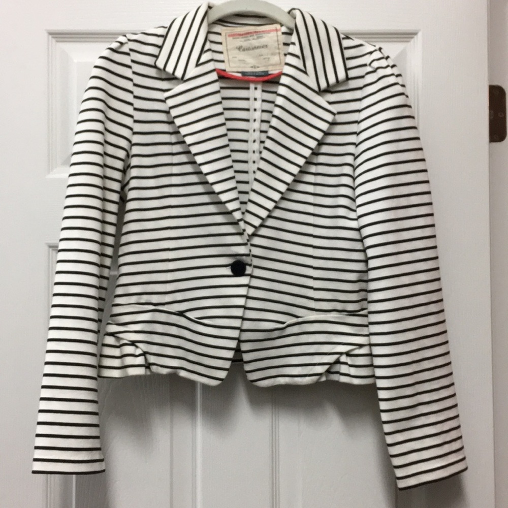 Fit & Flare Blazer